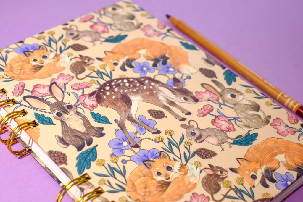 LIBRETA A5 ANIMALITOS DEL BOSQUE CREMA