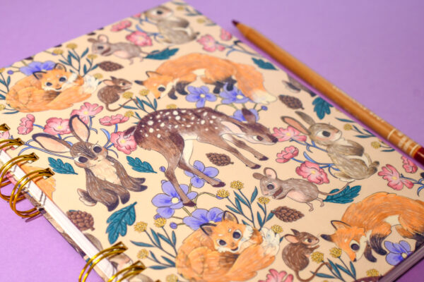 LIBRETA A5 ANIMALITOS DEL BOSQUE CREMA - Imagen 2