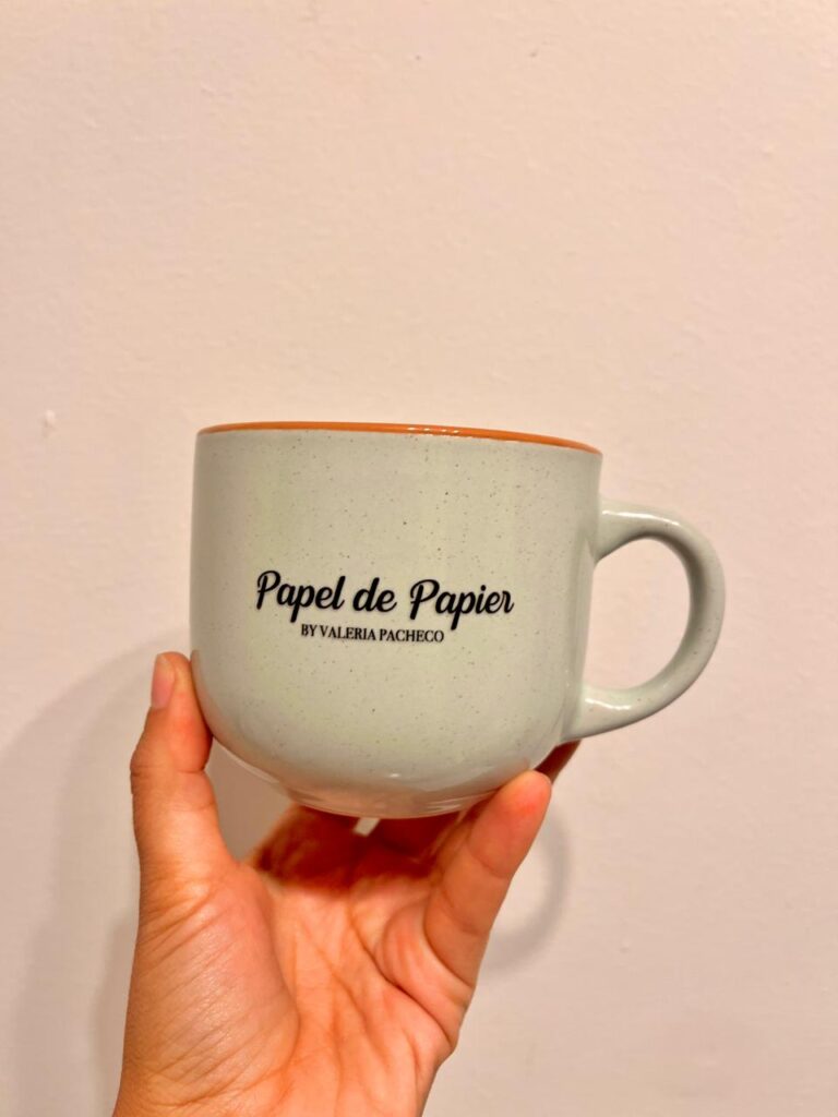 TAZA GATO BLANCO