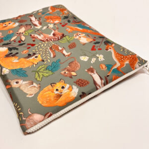 FUNDA ILUSTRADA ANIMALES DEL BOSQUE VERDE - Imagen 4