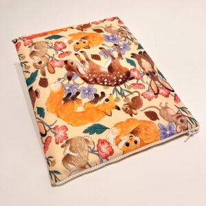 FUNDA ILUSTRADA ANIMALES DEL BOSQUE CREMA