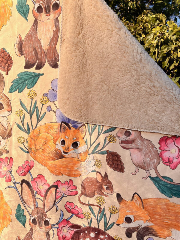 MANTA SHERPA ANIMALITOS DEL BOSQUE CREMA