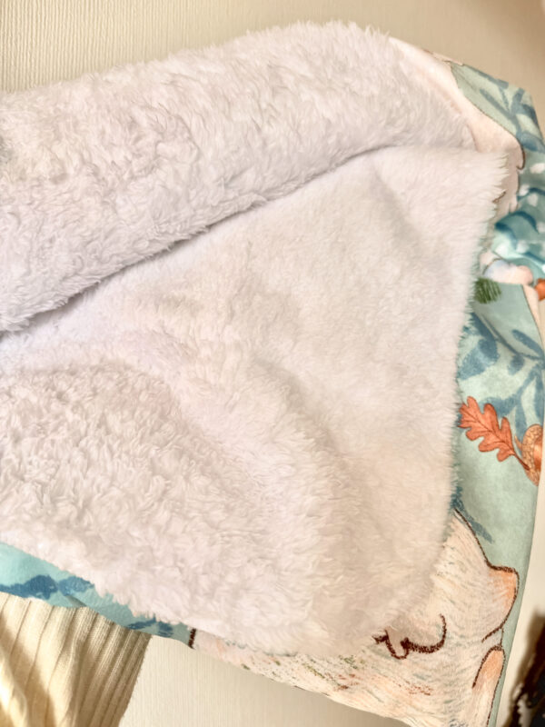 MANTA SHERPA ANIMALITOS POLARES TAMAÑO L