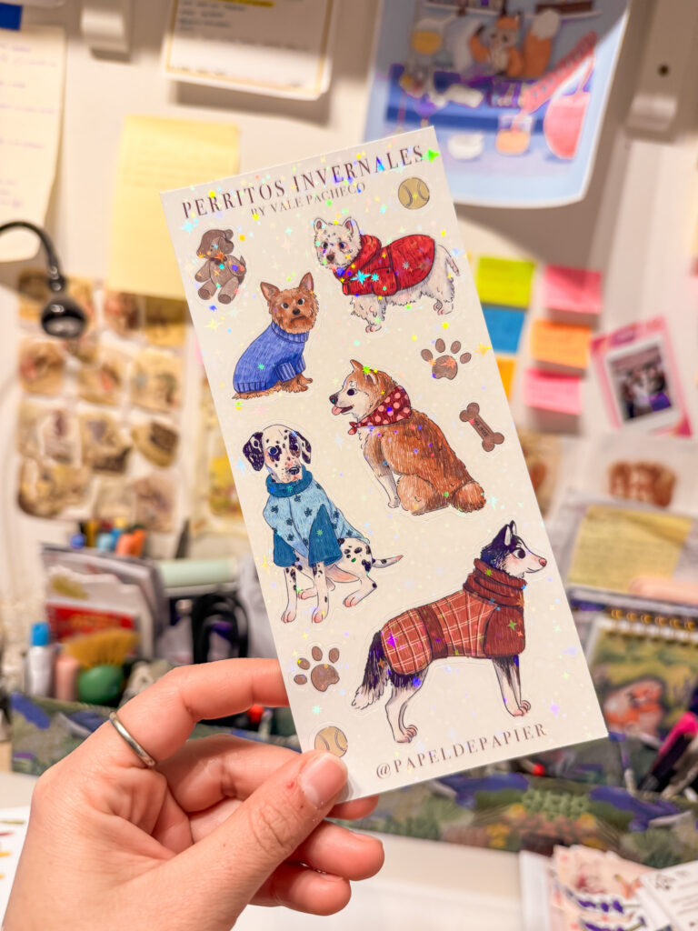 STICKER PEQUEÑO PERRITOS CON CHAQUETAS (versión 1)