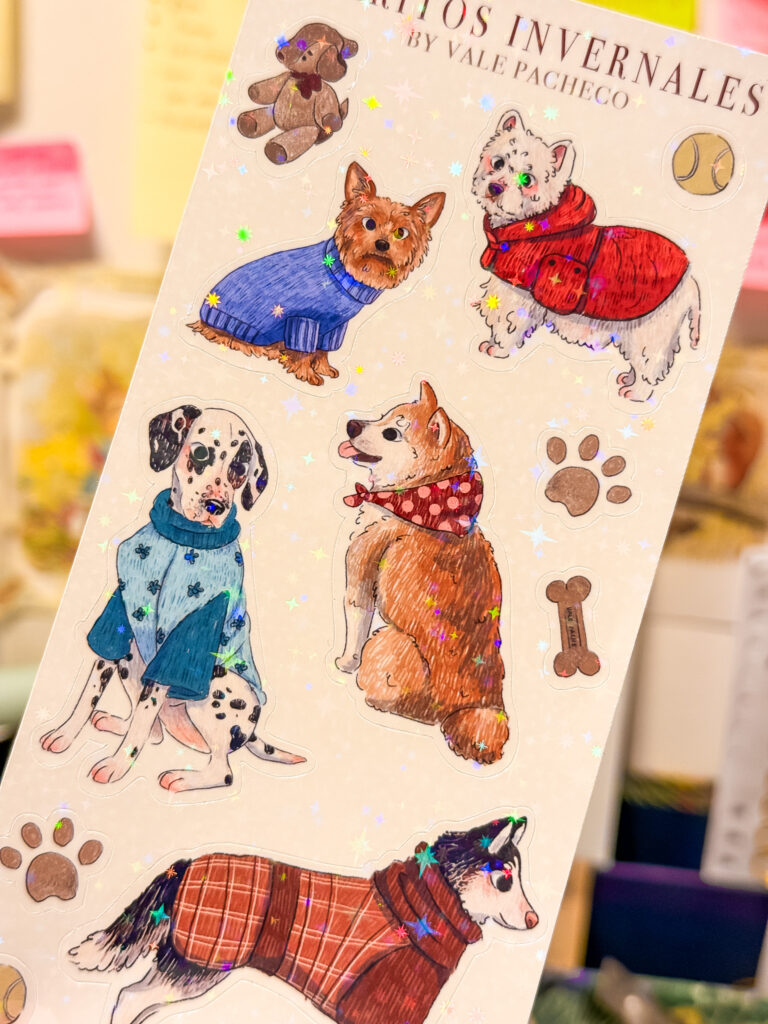 STICKER PEQUEÑO PERRITOS CON CHAQUETAS (versión 1)